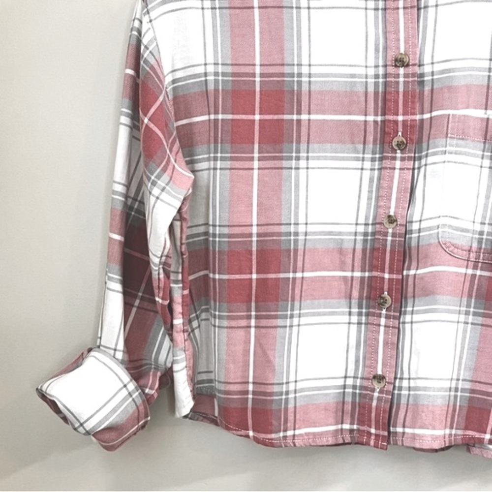 American Eagle Women’s Plaid Cropped Button Up - image 5